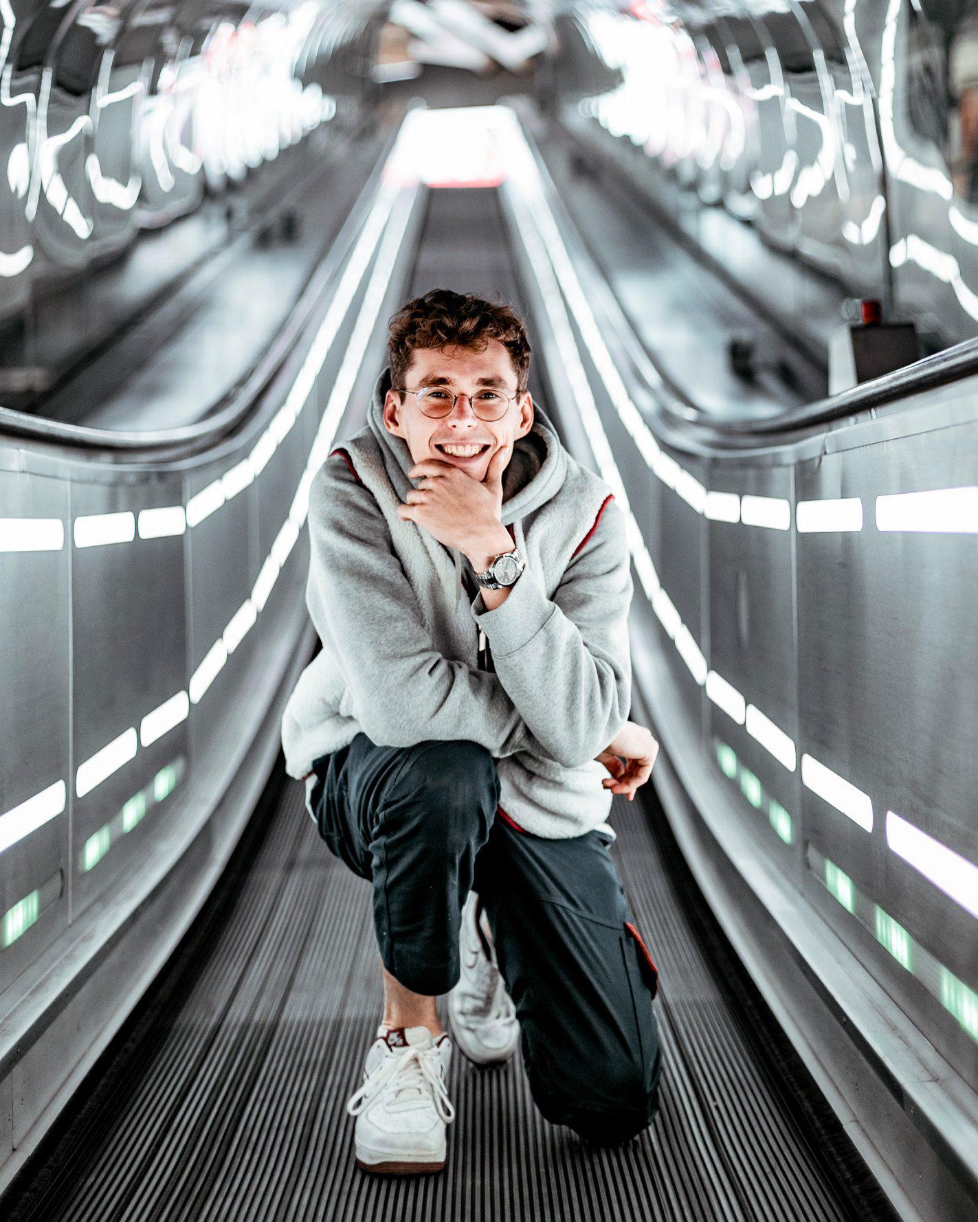 Lost Frequencies