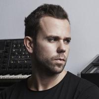M83