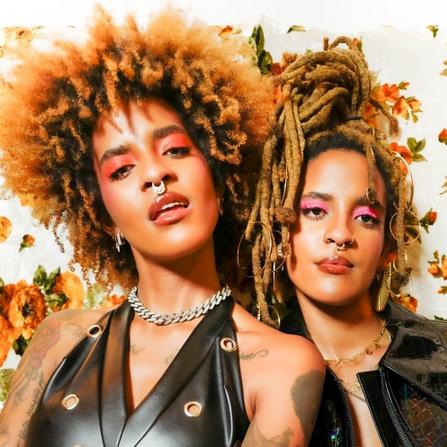 Coco & Breezy